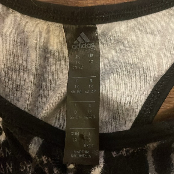 Adidas racer back tank - size 1X - Picture 4 of 4
